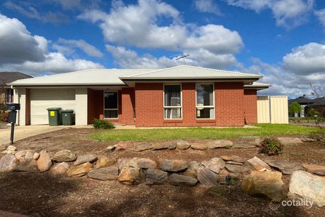 Property photo of 19 The Circuit Smithfield SA 5114