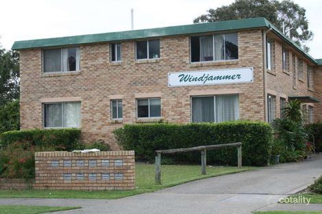 Property photo of 4/2 Oceanic Drive Mermaid Waters QLD 4218