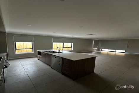 26 Hanoverian St, Aintree, VIC 3336