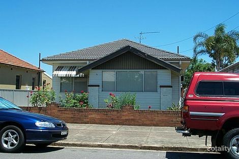 5 Percy St, Hamilton, NSW 2303