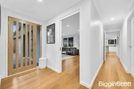 Property photo of 64 Emanuel Drive Seaford VIC 3198