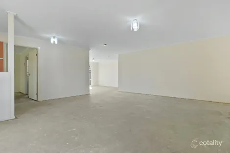 Property photo of 10 Carpenter Way Sandstone Point QLD 4511