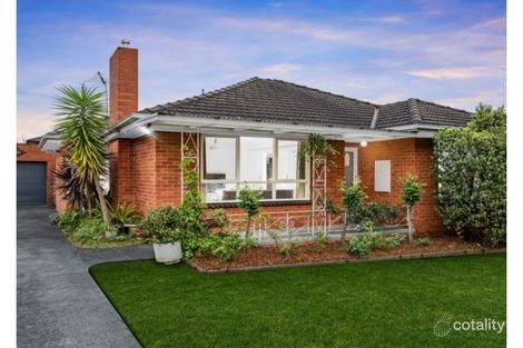 19 Morcom Ave, Ringwood East, VIC 3135