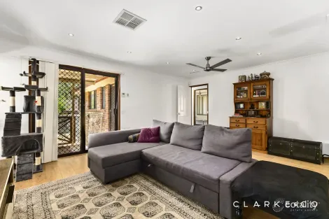 Property photo of 10 Bali Close Ashtonfield NSW 2323