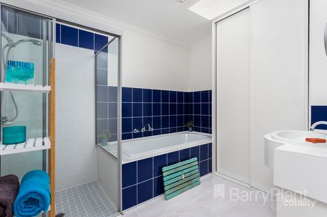 Property photo of 2/25 Shane Avenue Seabrook VIC 3028