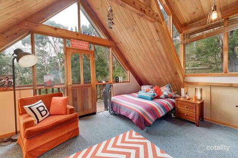 Property photo of 4 Dunstan Crescent Tremont VIC 3785