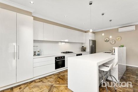 Property photo of 1/24 Stapley Crescent Chadstone VIC 3148