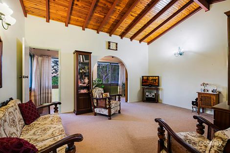 Property photo of 64 Stuart Street Mount Lofty QLD 4350