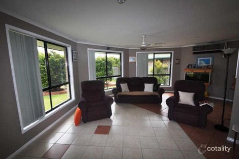 Property photo of 8 Chanak Close Point Vernon QLD 4655