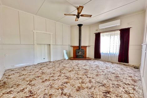 Property photo of 4 Scott Street Harden NSW 2587