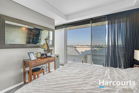 Property photo of 58 Acerosa Boulevard Halls Head WA 6210