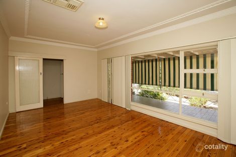 Property photo of 61 Mitchelmore Street Turvey Park NSW 2650