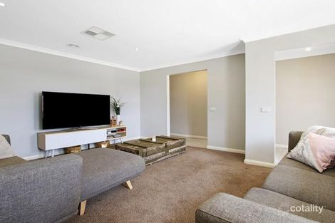 Property photo of 41 Inwood Crescent Wodonga VIC 3690