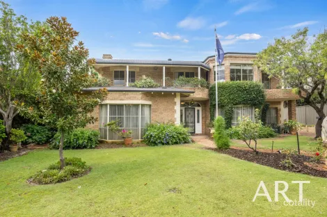 3 Alton Ct, Rossmoyne, WA 6148