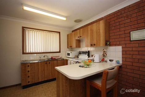 Property photo of 2/125 Blaxland Avenue Singleton Heights NSW 2330