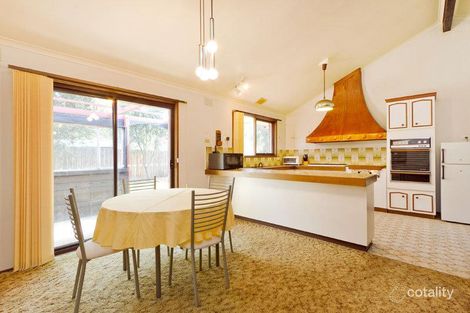 Property photo of 3 Bridgewater Drive Dingley Village VIC 3172