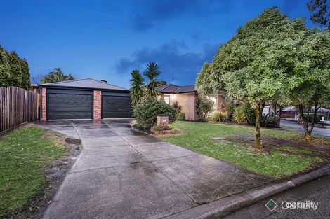 Property photo of 19 Coowarra Way Berwick VIC 3806