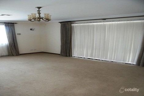 Property photo of 5 Cowley Place Fadden ACT 2904