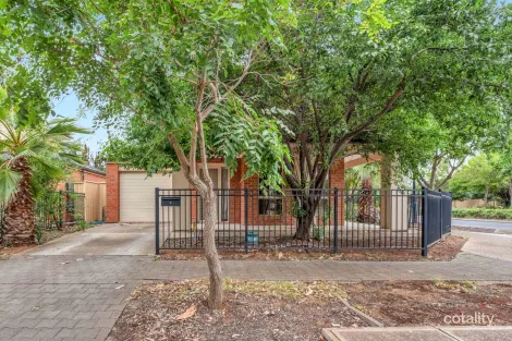 2 Streeton Rd, Munno Para, SA 5115