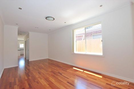 Property photo of 1/19 Red Robin Road Truganina VIC 3029