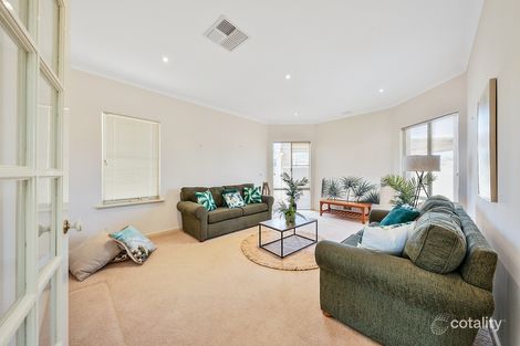 Property photo of 19 Quayside Close Halls Head WA 6210
