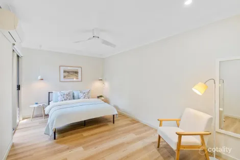 Property photo of 10 Opaline Close Brinsmead QLD 4870
