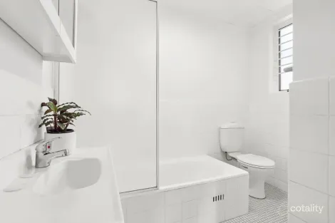 Property photo of 2/48-50 Edith Street Leichhardt NSW 2040