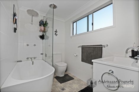 Property photo of 53 Hebburn Street Pelaw Main NSW 2327