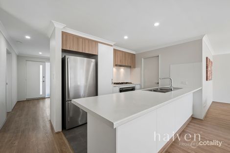 Property photo of 22 Plunkett Turn Canning Vale WA 6155