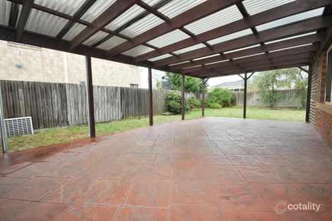 Property photo of 11 Cambridge Crescent Roxburgh Park VIC 3064