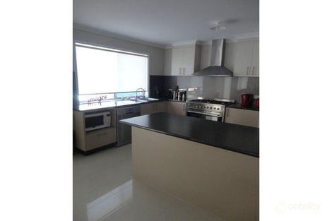 Property photo of 21 Mea Circuit Mernda VIC 3754