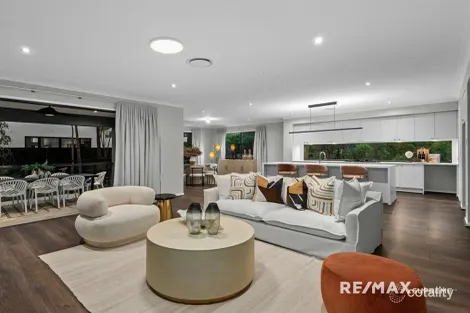 Property photo of 100 Kate Circuit Rochedale QLD 4123