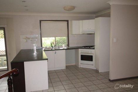 Property photo of 2 Tenterfield Place Forest Lake QLD 4078