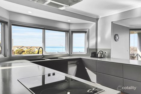 Property photo of 29 Surf Circle Tura Beach NSW 2548