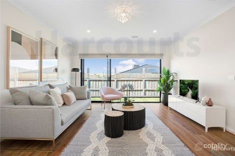 Property photo of 10 Coorigil Place Doreen VIC 3754