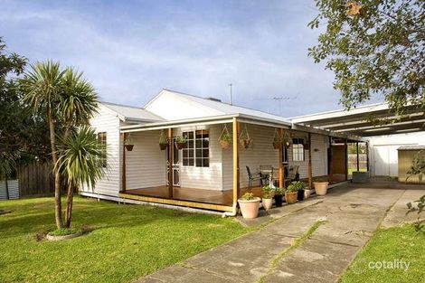 17 Robb Ave, Hamlyn Heights, VIC 3215