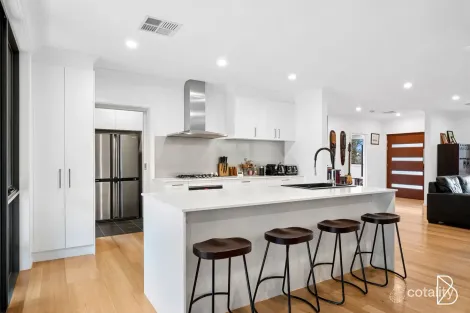 Property photo of 38 Getting Crescent Campbell ACT 2612