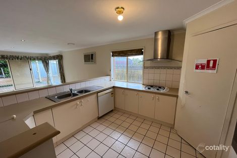 Property photo of 6 Hillview Rise Hampton Park VIC 3976