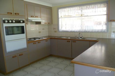 Property photo of 14 Jarrah Place Orange NSW 2800