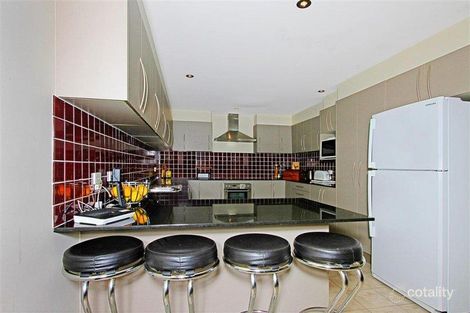 Property photo of 4/5 Crag Road Batehaven NSW 2536