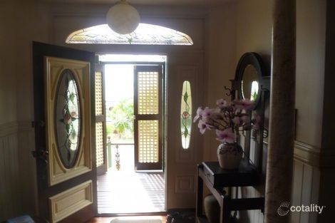 Property photo of 44 Grainger Street Wynnum West QLD 4178