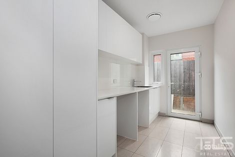Property photo of 2/138 Main Road Riddells Creek VIC 3431