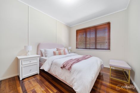 Property photo of 8 Oriole Crescent Slacks Creek QLD 4127