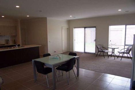 Property photo of 23 Raven Walk Epping VIC 3076