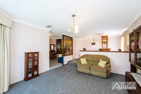 Property photo of 10 Voyager Drive Thornlie WA 6108