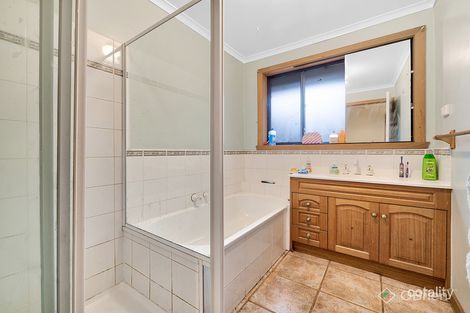 Property photo of 4 Shelford Court Ferntree Gully VIC 3156