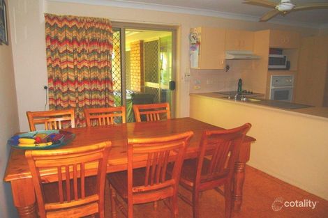 Property photo of 21 Kavanagh Crescent Koongal QLD 4701