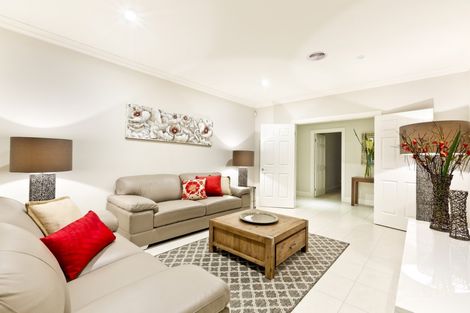 Property photo of 10 Downey Drive Doreen VIC 3754