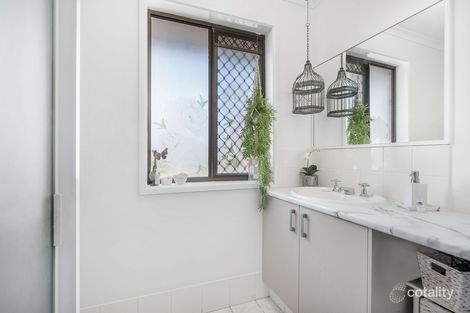 Property photo of 6/43 Berrima Street Wynnum QLD 4178