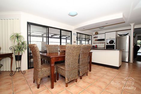 Property photo of 57 Yale Circuit Forest Lake QLD 4078